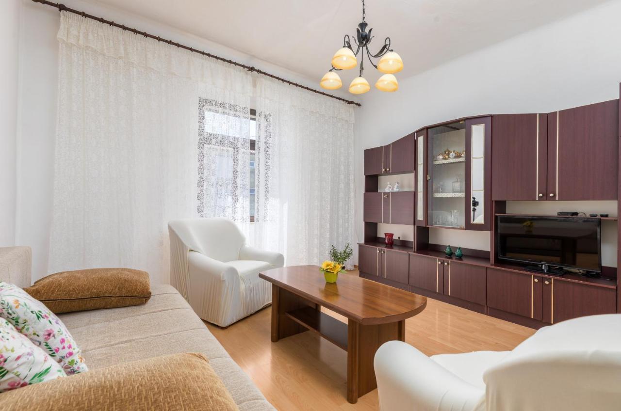 Apartment Ana Fazana Exterior photo